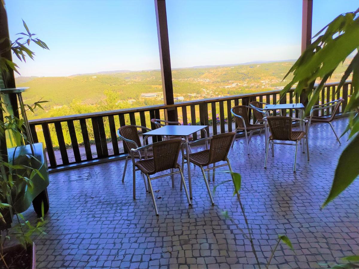 Casa Do Castelo Ourem Hotel Ngoại thất bức ảnh